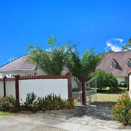 Ixora Villa Anse Royale Rum bild