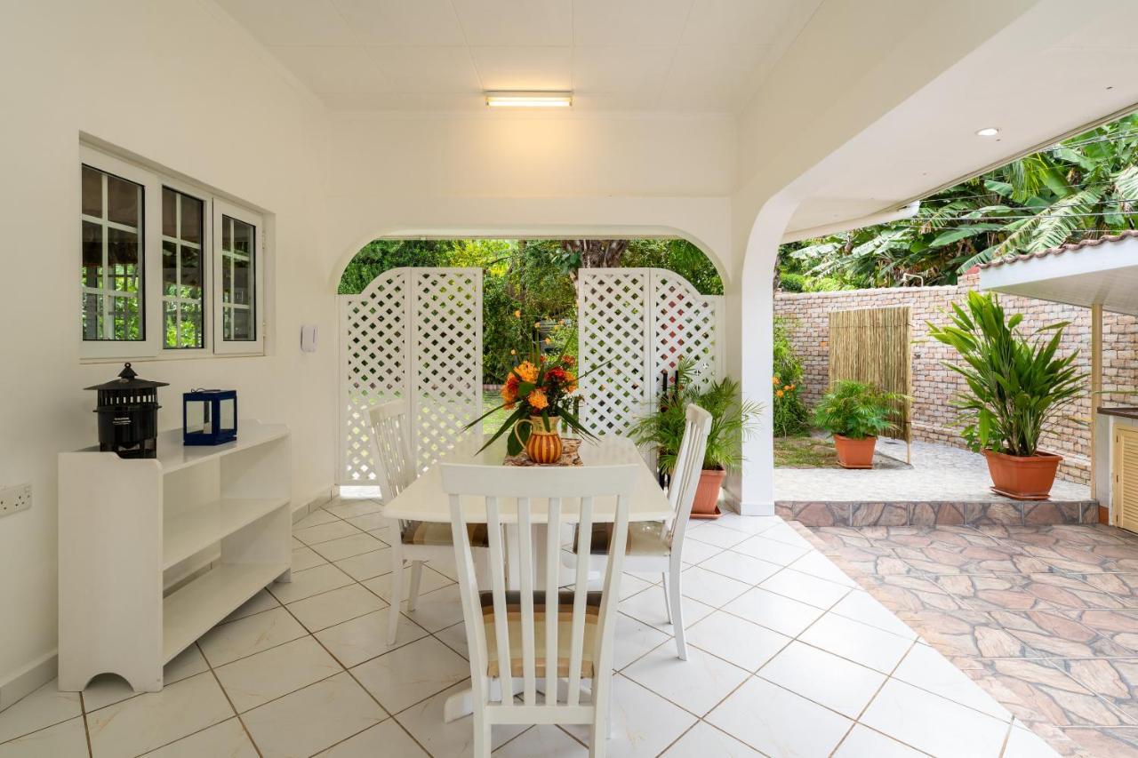 Ixora Villa Anse Royale Exteriör bild