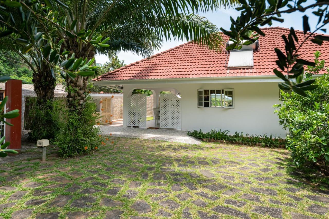 Ixora Villa Anse Royale Exteriör bild