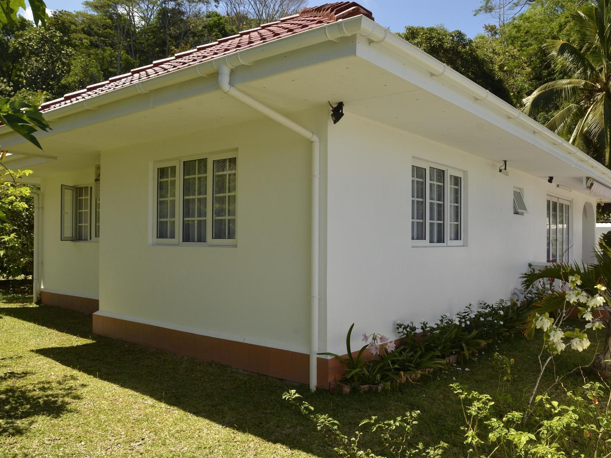 Ixora Villa Anse Royale Exteriör bild