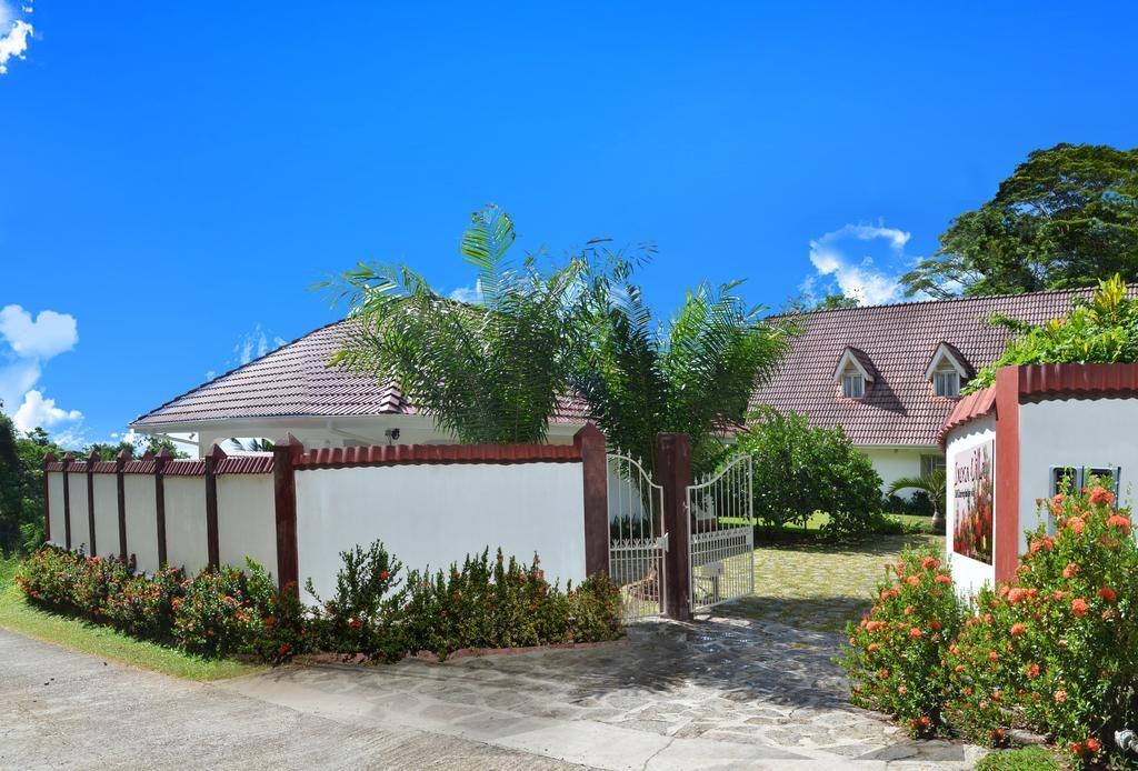 Ixora Villa Anse Royale Rum bild